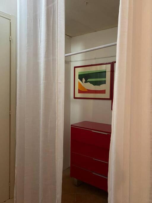 Appartamento La Casa Nel Borgo Angera Esterno foto